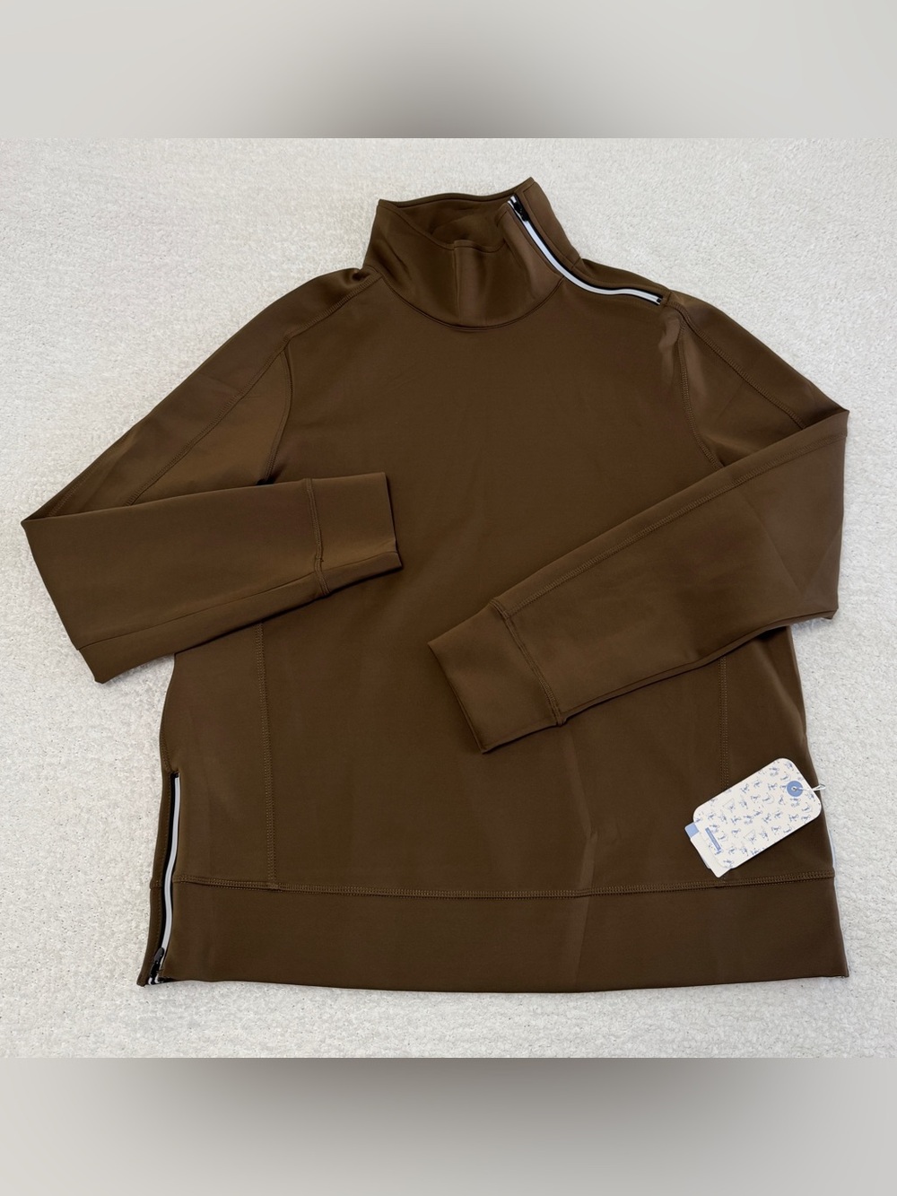 CEGOLFS Women's Brown Performance Zipped Crewneck